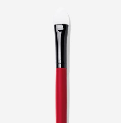 Кисть для макияжа глаз Camera Ready Brush Shadow Applicator